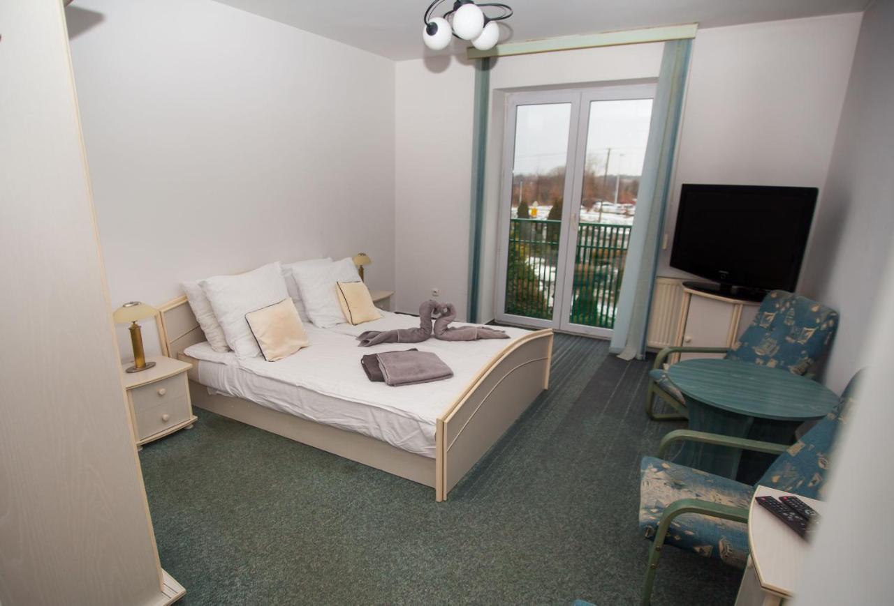 West Plaza Ustka Hotel Esterno foto