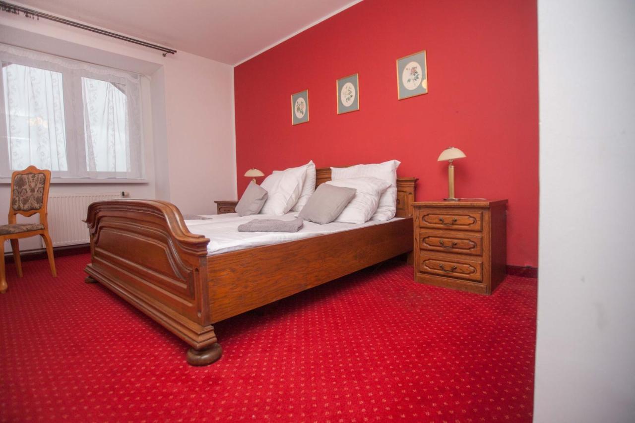West Plaza Ustka Hotel Esterno foto
